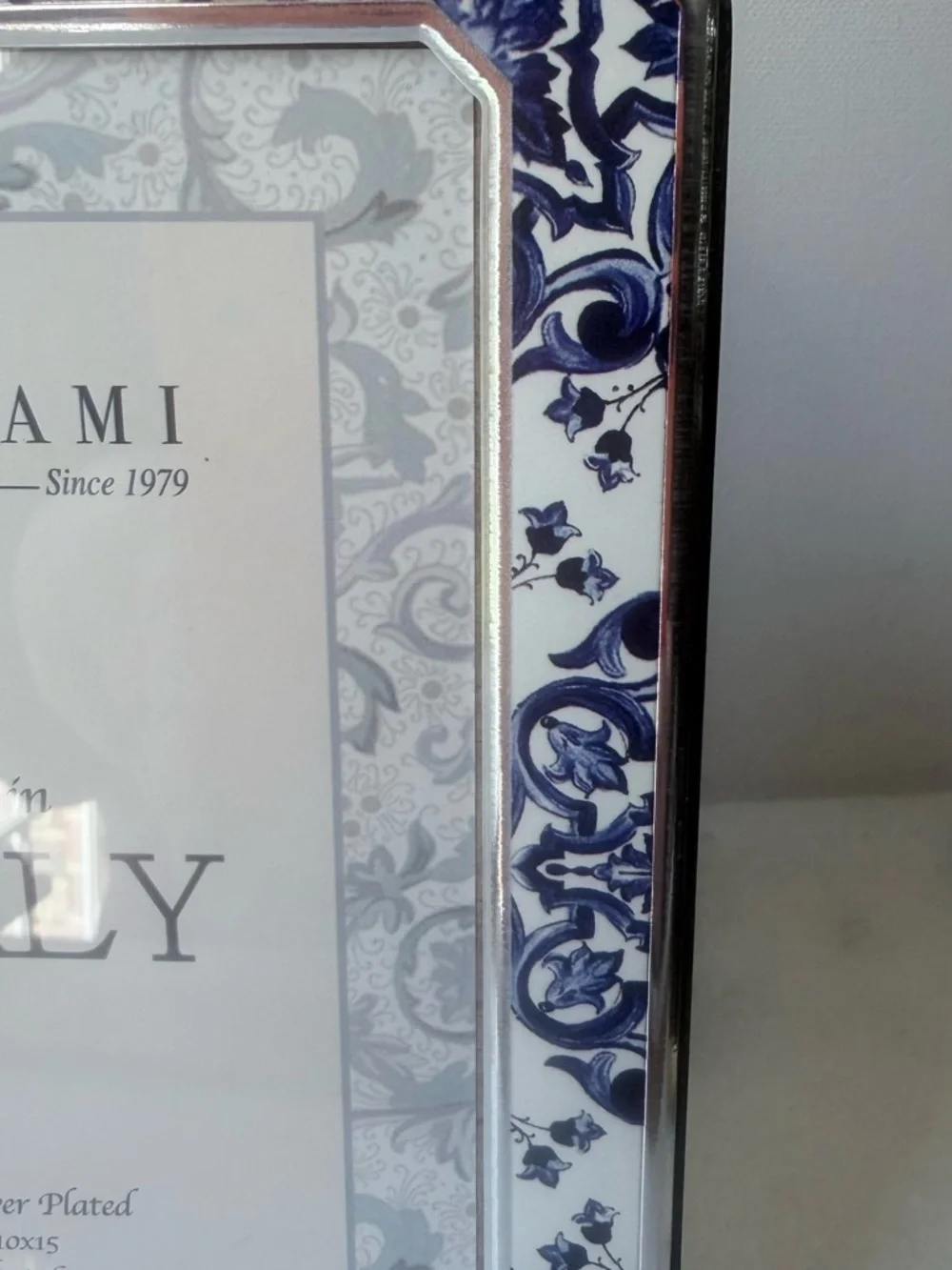 Blue & White Decorative Photo Frame for 4”x6” made in Italy